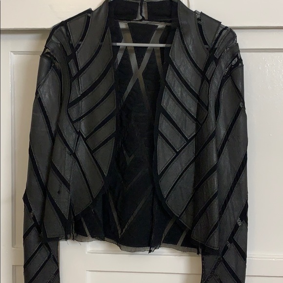 Cute jacket - Picture 2 of 2